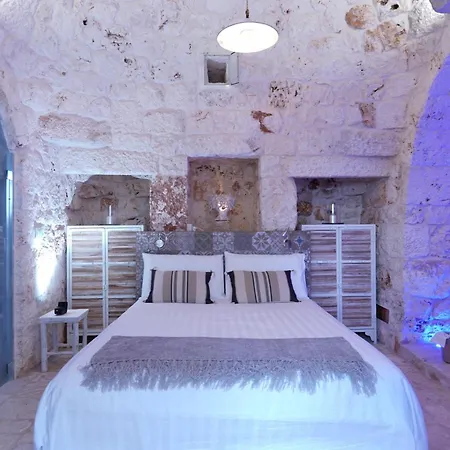 Relais Il Trullo Della Rupe Πανσιόν Ostuni