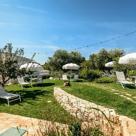 Relais Il Trullo Della Rupe 오스투니