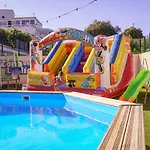Relais Il Trullo Della Rupe 4* אוסטוני