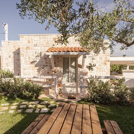 Relais Il Trullo Della Rupe Гостевой дом