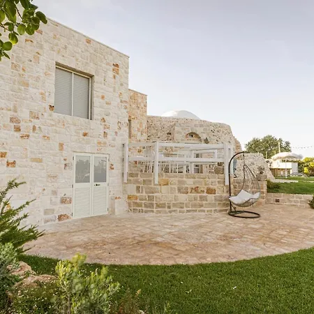 Relais Il Trullo Della Rupe 4*