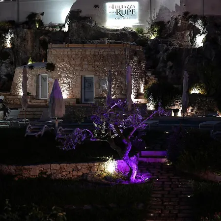 Relais Il Trullo Della Rupe أوستوني