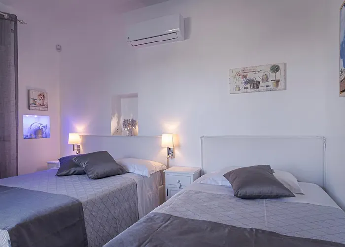 Relais Il Trullo Della Rupe 게스트하우스 4*