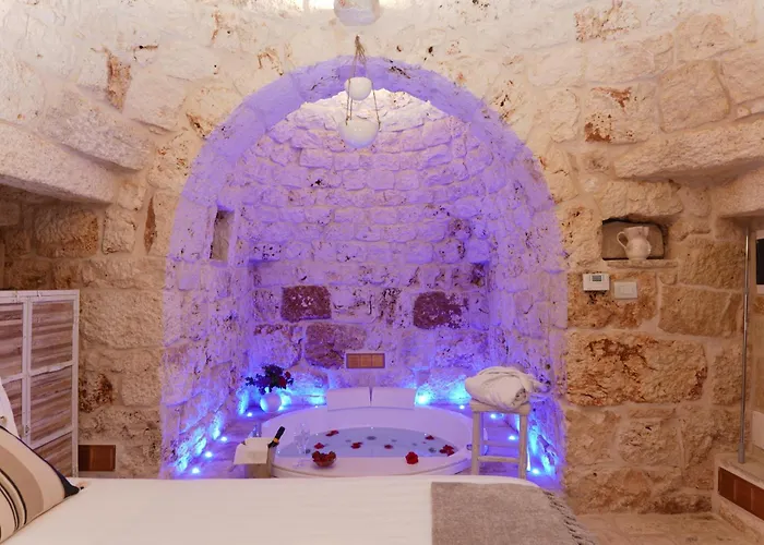 בית הארחה Relais Il Trullo Della Rupe אוסטוני