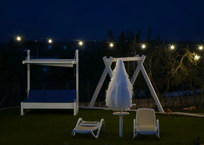 Relais Il Trullo Della Rupe 게스트하우스 오스투니